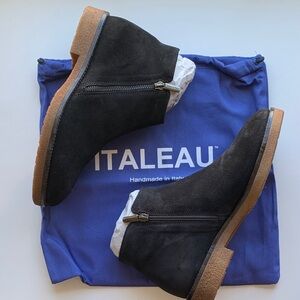 NWT Italeau Foliana Black Suede Boots Size 10/40